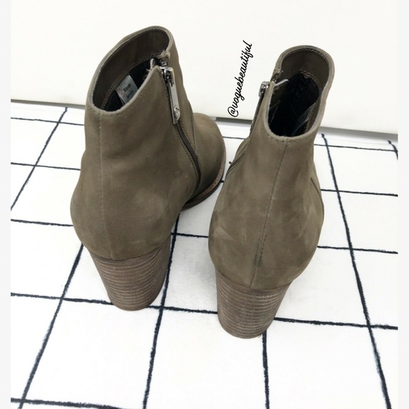 Blondo Nelli Waterproof Booties - Picture 3 of 5